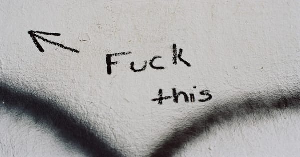 小红书爆款标题的公式：5个让人忍不住点进来的写法